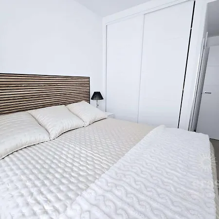 Elegant Duplex Penthouse Near The A116 Fuengirola